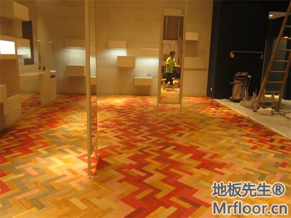 康新-靜安寺REEL廣場YSL木地板翻新