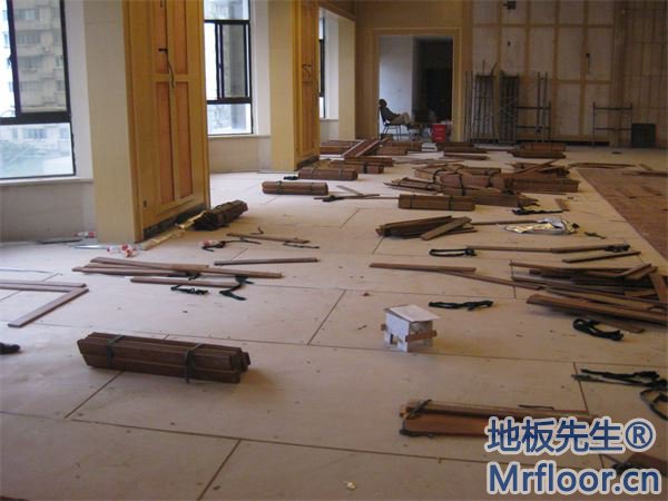 宴會廳安裝木地板翻新
