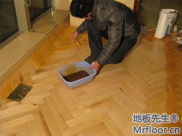 由由喜來(lái)登局部修復(fù)和保養(yǎng)木地板翻新