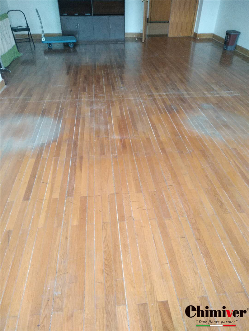 嘉定區政府木地板翻新打磨保養上漆施工案例