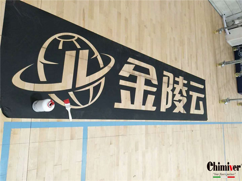 凱美沃FIBA上海籃球館體育彩漆運動木地板畫線漆LOGO案例