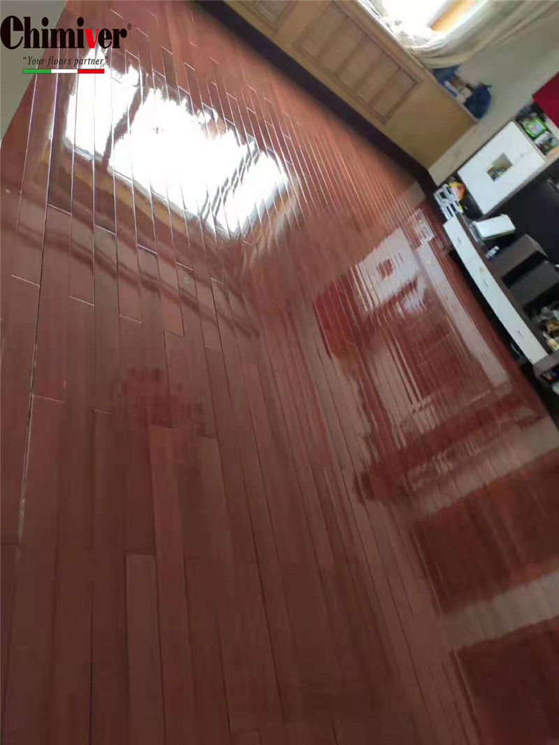 Chimiver家庭商業木地板翻新保養系統施工案例