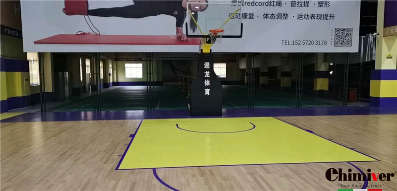 湖人籃球訓(xùn)練營凱美沃FIBA體育彩漆劃線施工案例